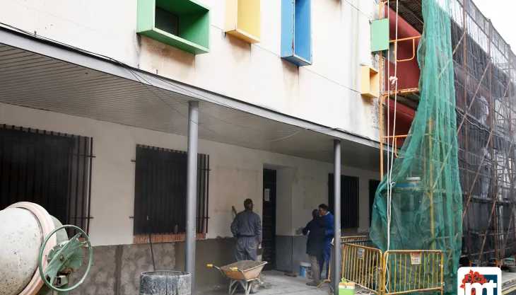 obras fachada Escuela de Música, marzo 2023