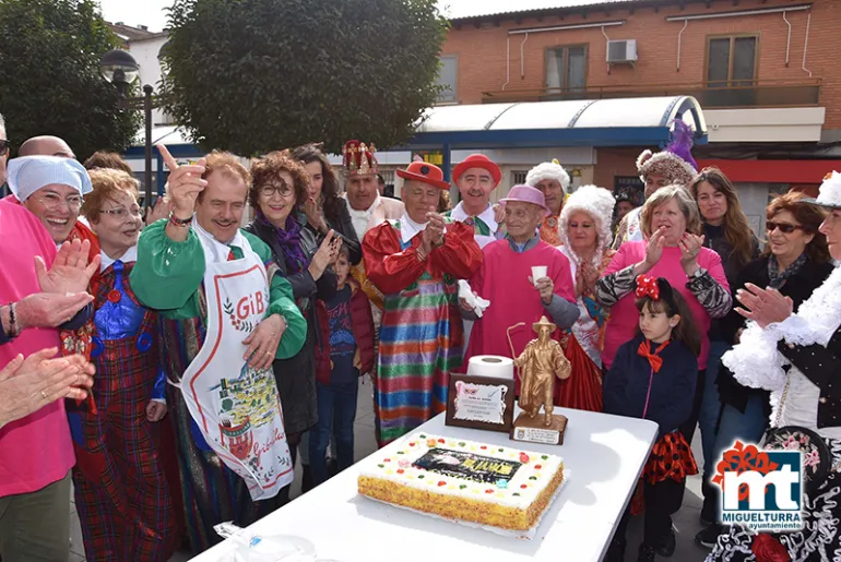 imagen de la alcaldesa Laura Arriaga durante las celebraciones de la Peña El Jamón, febrero 2020