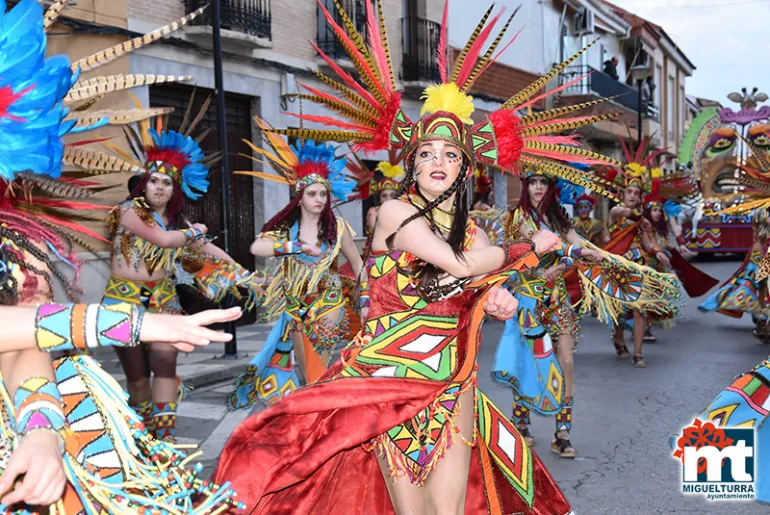 imagen de "El Burleta" durante el Domingo de Criptana del Carnaval de Miguelturra 2020