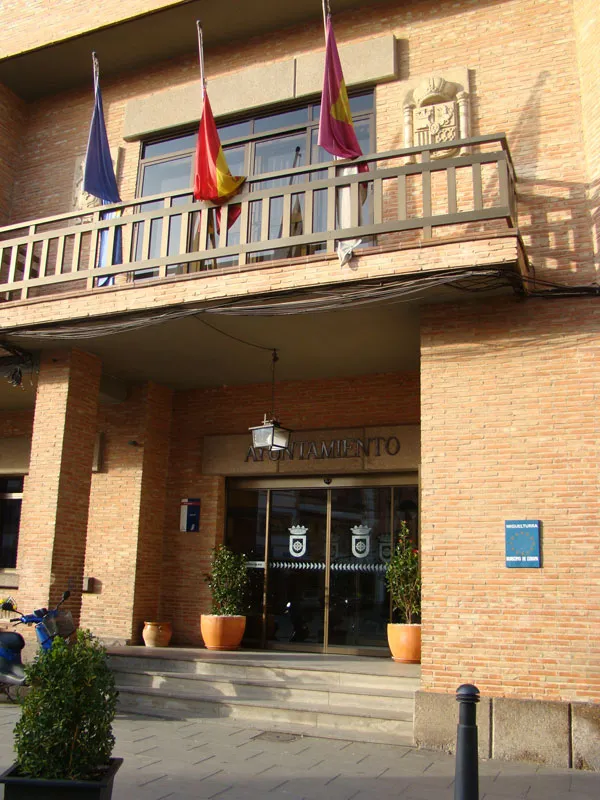 imagen fachada del Ayuntamiento de Miguelturra