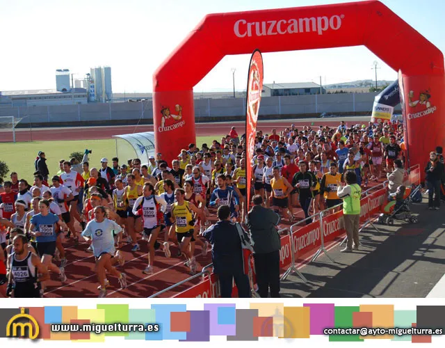imagen, deportistas a la salida de la media maratón