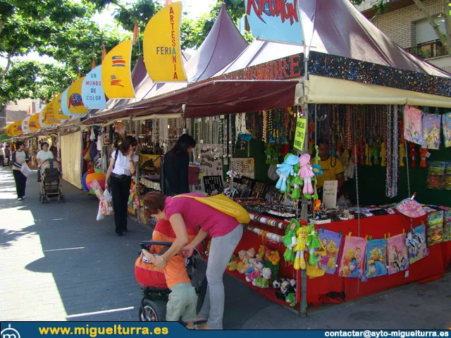 imagen Feria de Artesanía Multicultural, 4-6-2008