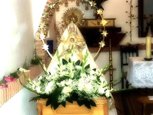 imagen de la Virgen Blanca del anejo de Peralbillo