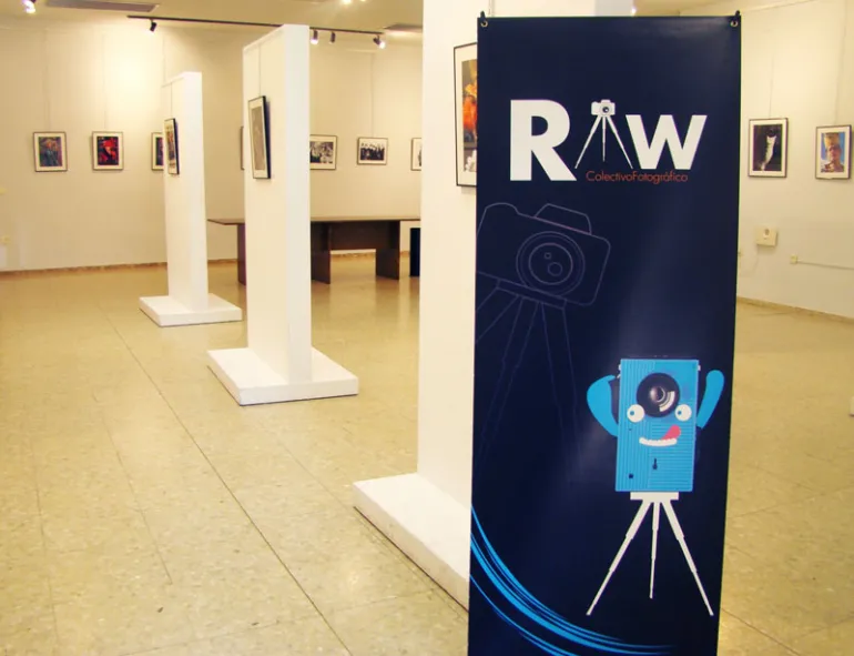 imagen de exposición del Colectivo RAW, marzo 2014