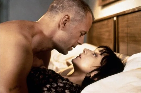 imagen de Willis y Medeiros en Pulp Fiction