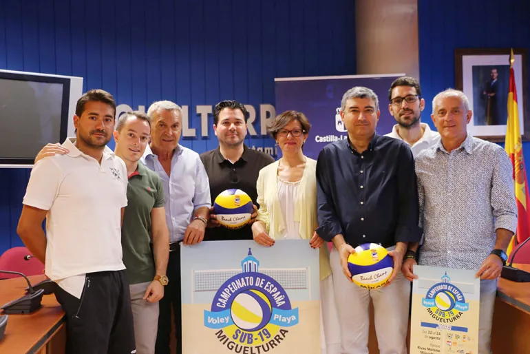 imagen de la presentación del campeonato nacional voley playa sub 19, Miguelturra, agosto 2018