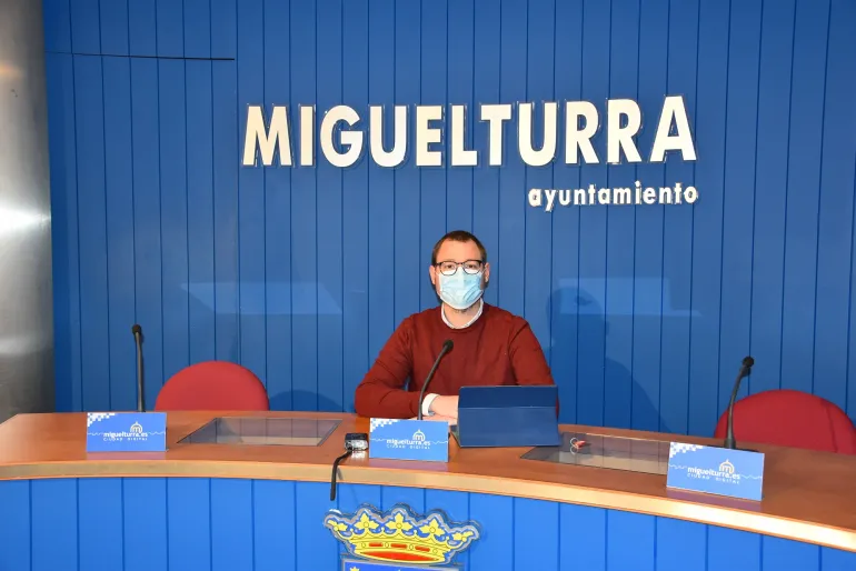 imagen del concejal Pedro Mellado, en rueda de prensa, Miguelturra mayo de 2021.