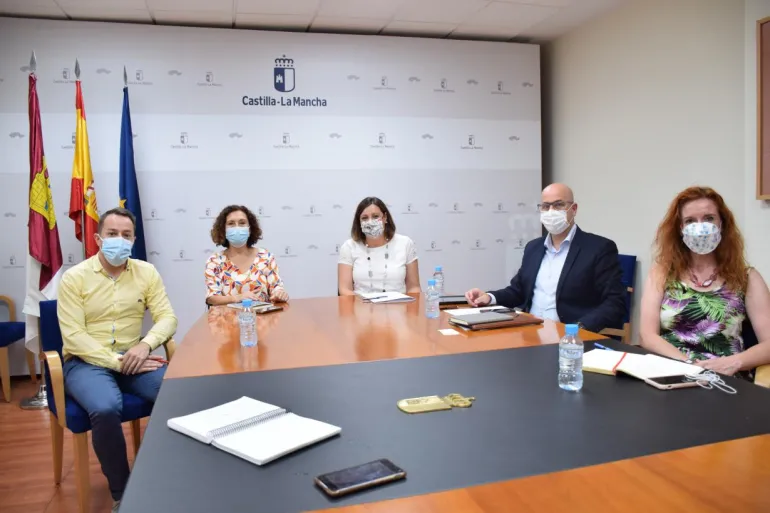 imagen reunión con la Junta de Comunidades de Castilla-La Mancha, julio 2021, fuente imagen JCCM
