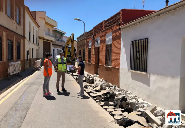 imagen durante la visita a las obras, julio de 2021