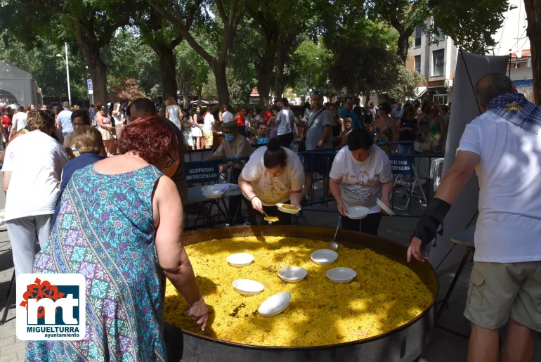 Paellada popular solidaria Ferias 2022