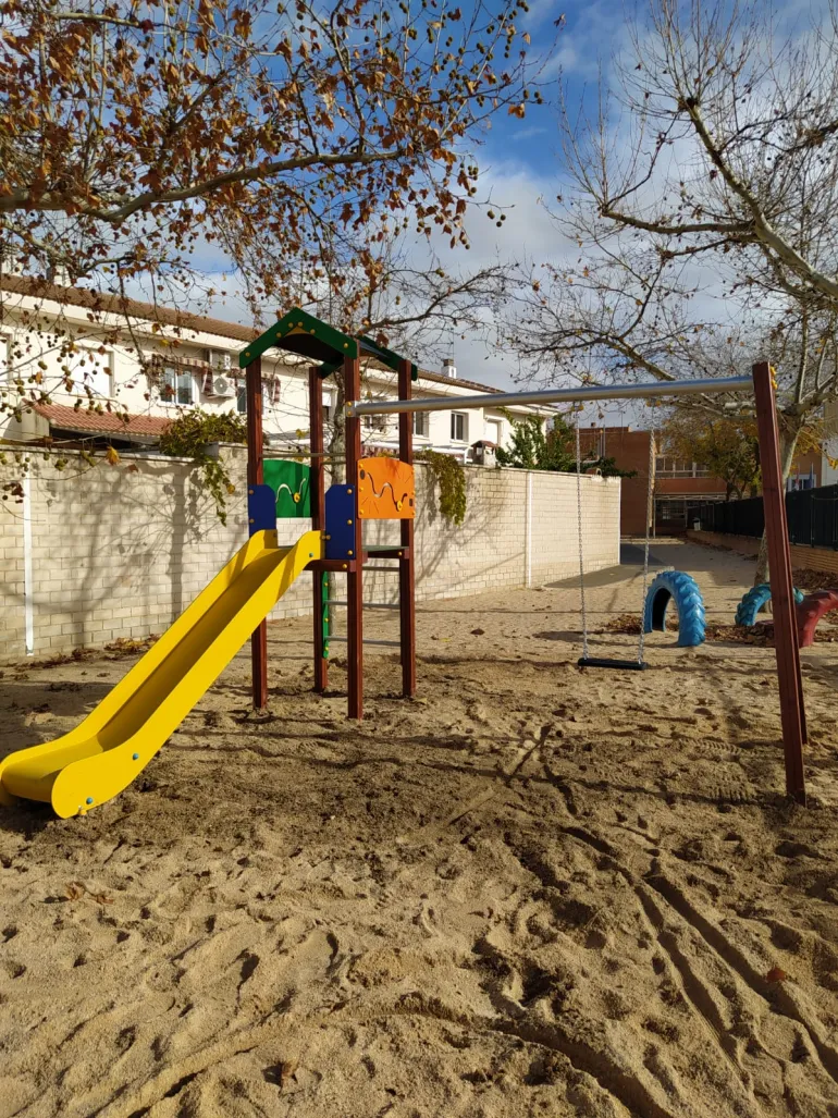 parque infantil CEIP El Pradillo, diciembre 2022