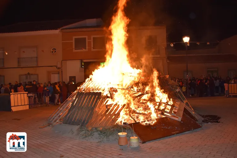 Hogueras de San Antón 2023