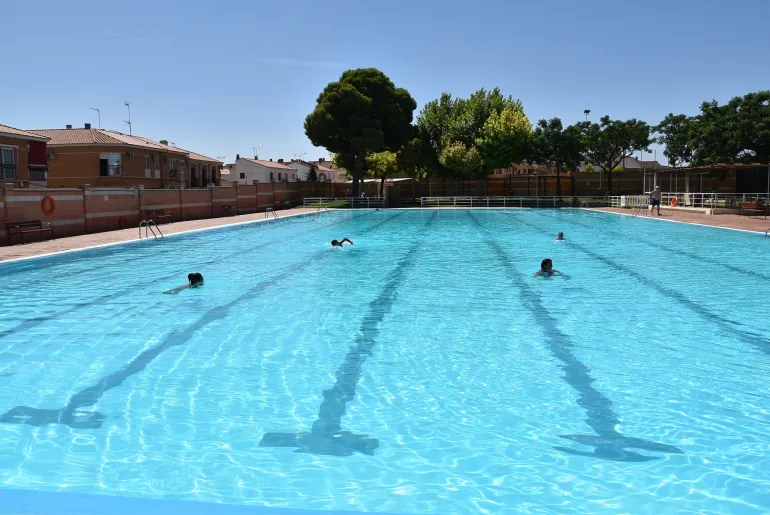 imagen 2 de la piscina municipal, Miguelturra agosto de 2023