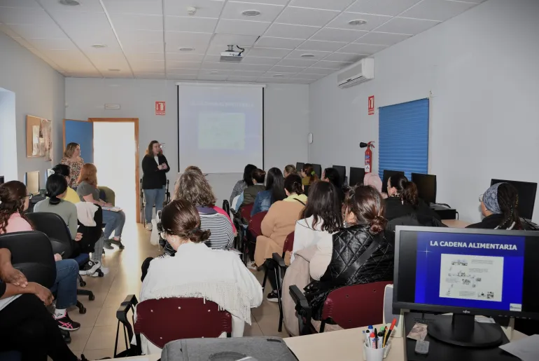 Imagen del curso de Manipulación de Alimentos, Miguelturra abril de 2024