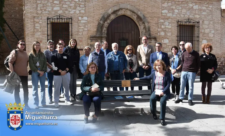 banco literario abril 2024