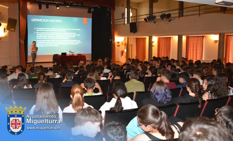 conferencia 14 mayo 2024