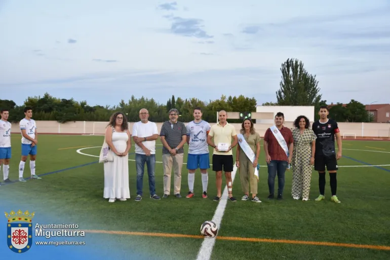 trofeo_futbol_ferias_2024-fuente_imagen_area_comunicacion_ayuntamiento_de_miguelturra-010.jpg