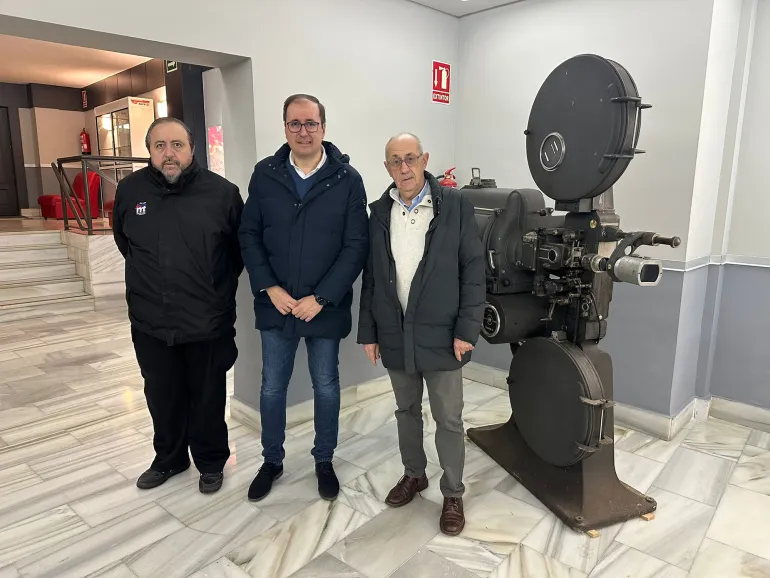 noticia_proyector_1