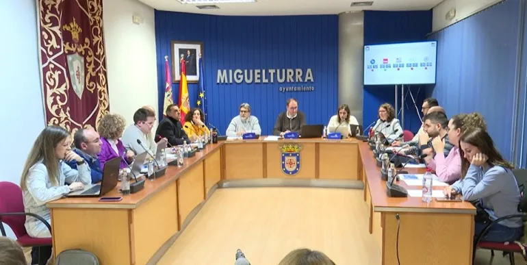 imagen del pleno extraordinario del ayto de Miguelturra, enero de 2025