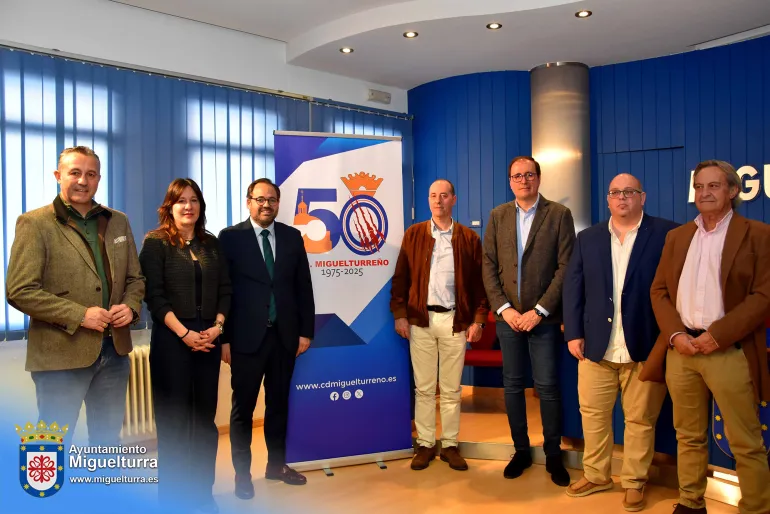 noticia_50_anos_cd_miguelturreno