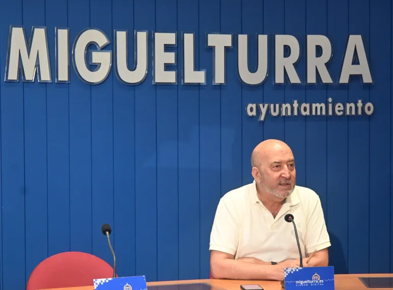 Presentación pantalla gigante, final Mundia, Miguelturra julio 2026