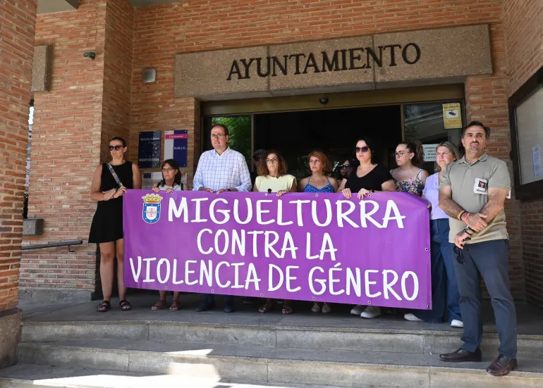 Manifiesto y minuto de silencio, Miguelturra 31 de julio de 2026