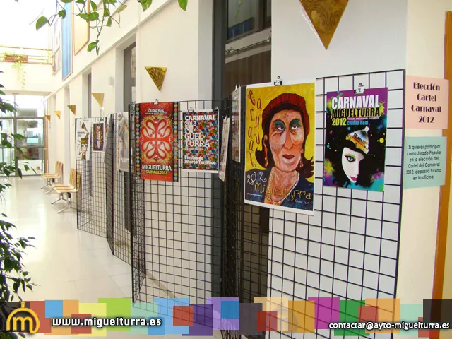imagen exposición carteles para carnavales de 2012