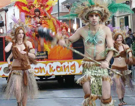 imagen de comparsas y carrozas del Carnaval 