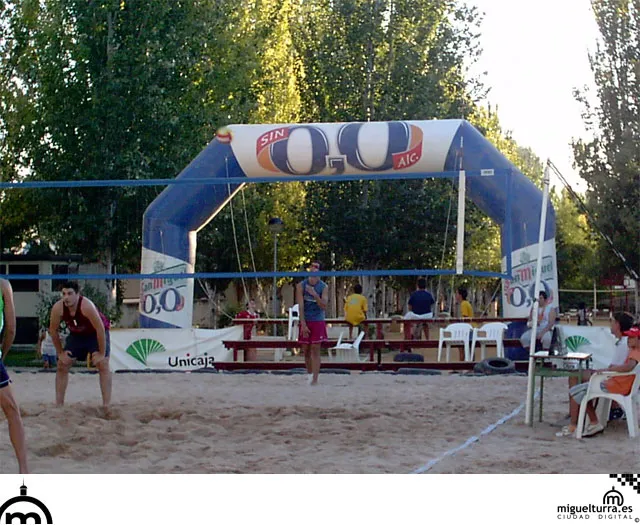imagen del torneo de Voley Playa, agosto 2006