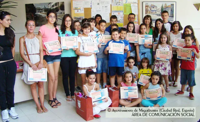imagen entrega premios concurso lectura 2013