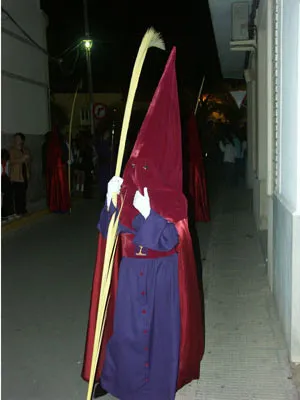 Penitentes en la Semana Santa de Miguelturra