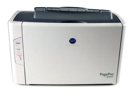 imagen de impresora Minolta PagePro 1400w, la impresora actual que usamos en la redacción del portal web