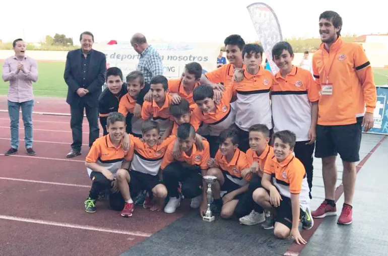 imagen del Atlético de Madrid, ganador del Torneo Nacional Nano Rivas, imagen EFBM Miguelturra