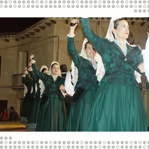 Folckore, protagonista en las Fiestas 2005