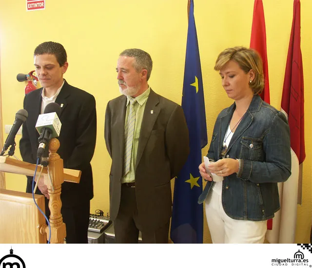 Castellanos, Rivero y Fernández, derecha a izquierda