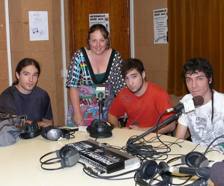 presentacion en la redio del muxismillo 2012