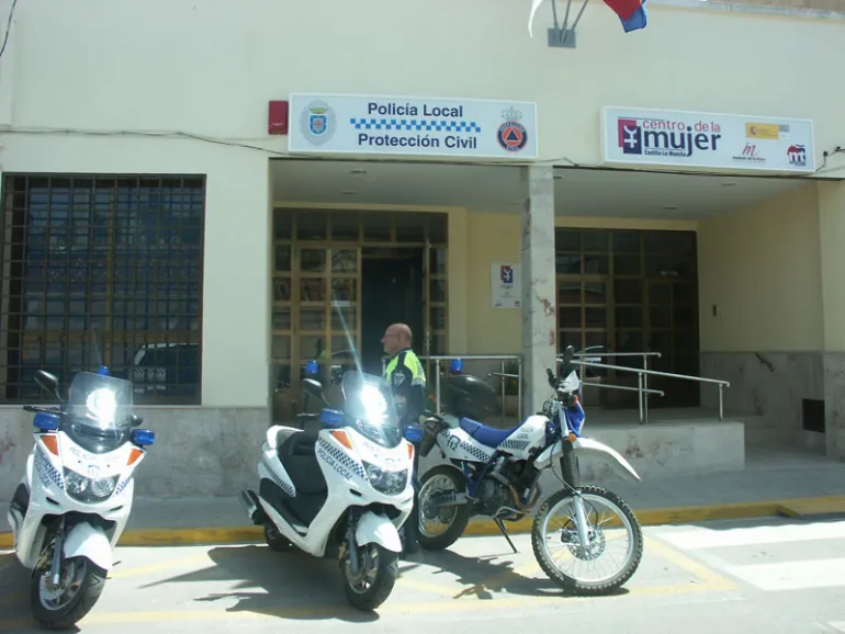 imagen de la fachada de la Policía Local de Miguelturra