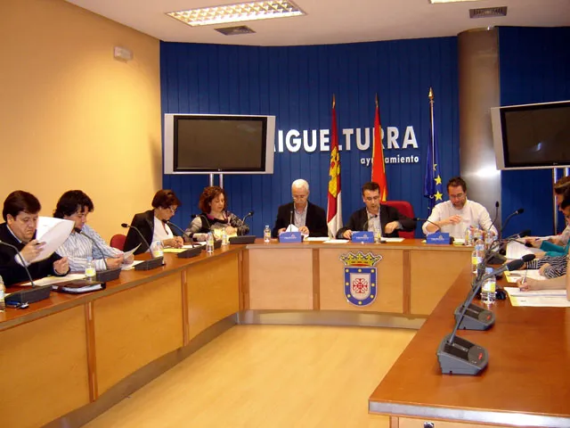 imagen de la Junta de Abril de 2011 en Miguelturra