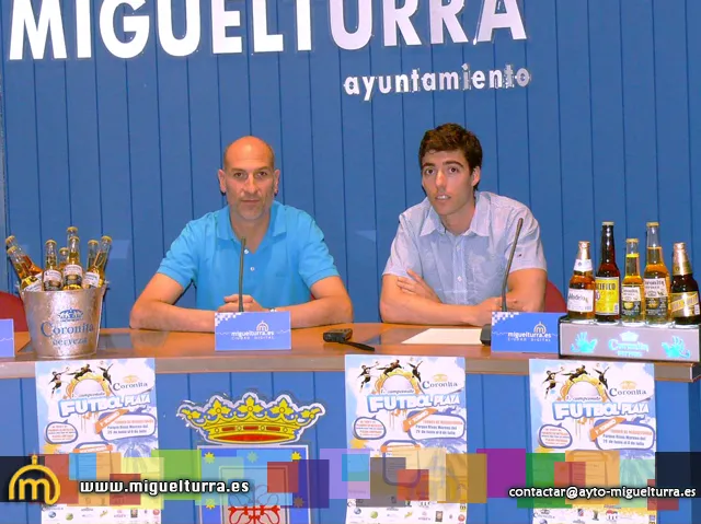 imagen presentación torneo fútbol playa 2012