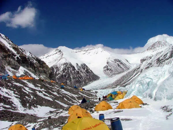 Primeras imágenes desde el campamento base