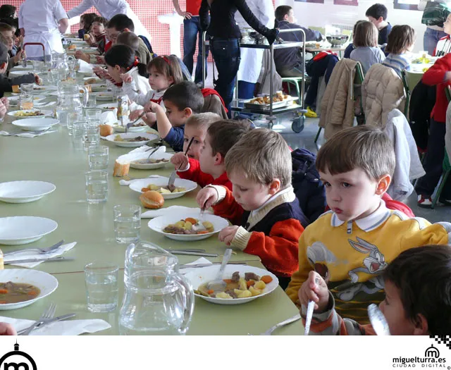 comienzo comedor escolar en Miguelturra, enero 2007