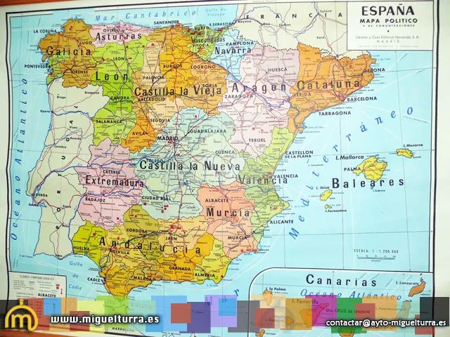 imagen de archivo de un tradicional mapa de España