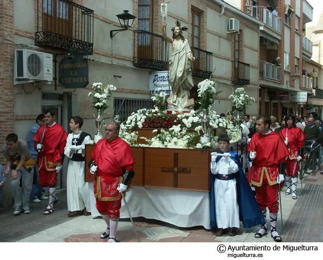 imagen de la Procesión de Cristo Resucitado