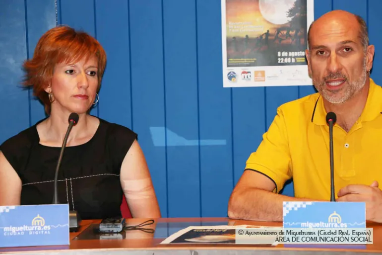 imagen de García y Zurita rueda prensa, julio 2014