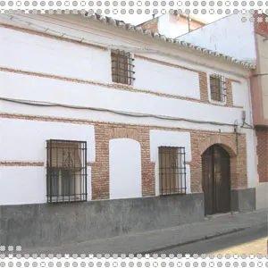 Fachada típica del Campo de Calatrava