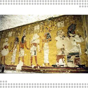 Fresco egipcio en color amarillo