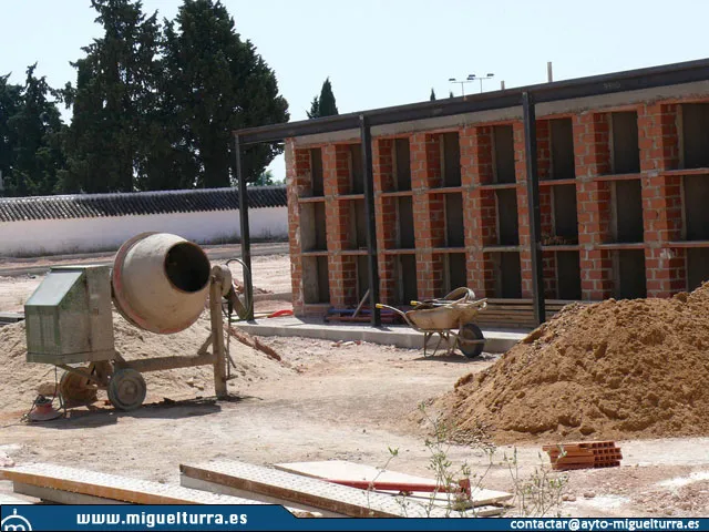 imagen de las obras del cementerio, julio 2008