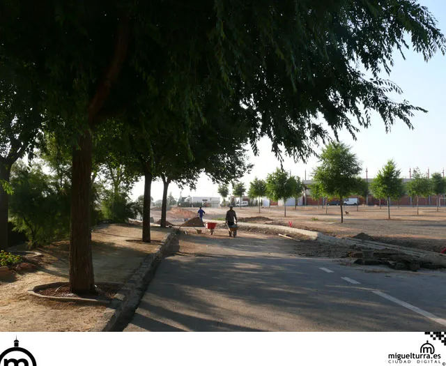 imagen de obras en la vía verde, julio 2007