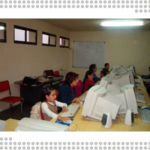 imagen primer grupo curso Iniciate octubre 2004