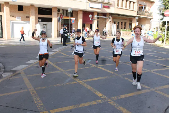 imagen de archivo de la Maratón de Castilla La Mancha a su paso por Miguelturra